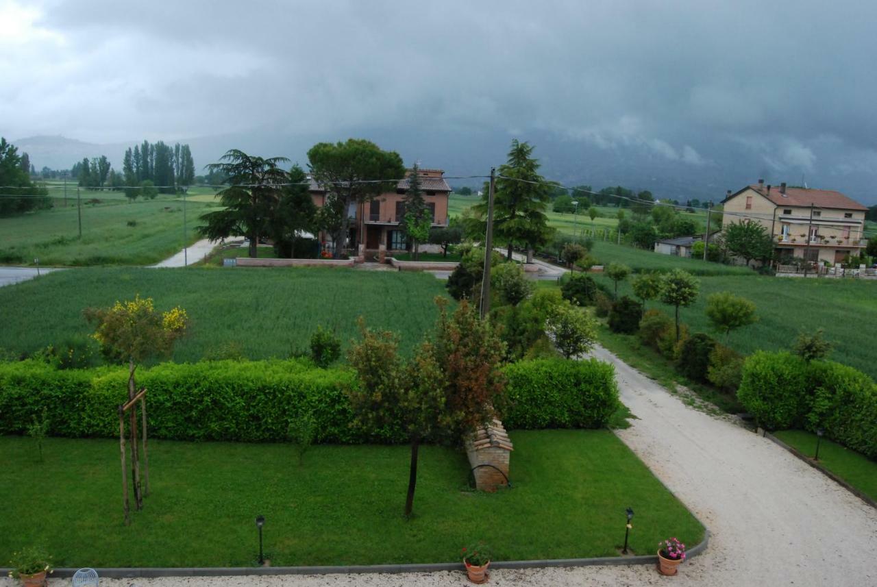 Agriturismo"Il Sagrato Di Assisi" Appartamenti,Camere Ngoại thất bức ảnh